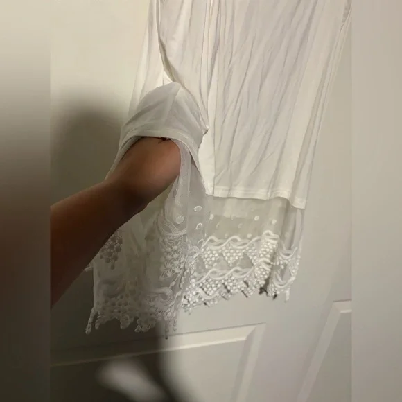 Kate Kason White & Black Lace Hem Slip Undershirt for Layering - Picture 5 of 11